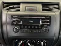 Nissan NP300 Frontier 2023 4p LE L4/2.5 Man 2023 Nissan NP300 Frontier Venta Interiores 9