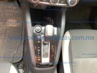 Nissan Versa 2021 4p Sense L4/1.6 Aut IMG_5088