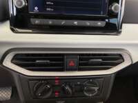 Seat Arona 2023 5p Reference L4/1.6 Tiptronic 2023 Seat Arona Venta Interiores 9