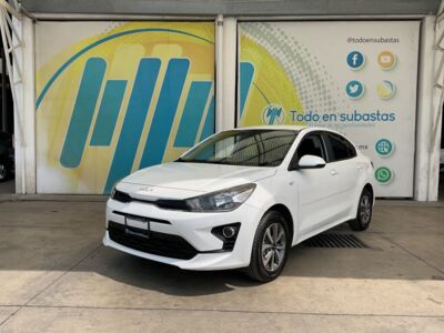 Kia Rio 2023 Sedán LX TA  1.6 litros 
