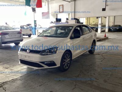 Volkswagen Vento 2020 4p Comfortline Plus L4/1.6 Man Línea Nueva