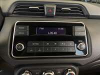 Nissan Versa 2020 4p Sense L4/1.6 Man 2020 Nissan Versa Venta Interiores 8