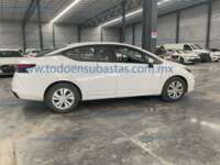 Nissan Versa 2021 4p Sense L4/1.6 Aut 2021 Nissan Versa Ingreso Exteriores 3