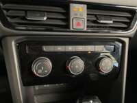 Volkswagen Taos 2024 5p Comfortline Plus L4/1.4/T Tiptronic 2024 Volkswagen Taos Venta Interiores 12