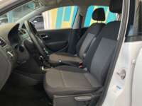 Volkswagen Vento 2021 4p Comfortline Plus L4/1.6 Tiptronic 2021 Volkswagen Vento Venta Interiores 17
