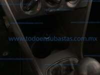 Volkswagen Vento 2022 4p Startline L4/1.6 Man IMG_5373