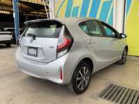 Toyota Prius 2018 5p C Híbrido L4/1.5 Aut 2018 Toyota Prius Venta Exteriores 5
