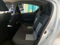 Toyota Prius 2019 5p C Hibrido L4/1.5/Aut 2019 Toyota Prius Venta Interiores 23