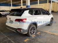 Volkswagen Taos 2023  IMG_5747