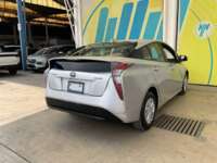 Toyota Prius 2017 5p Base Hibrido L4/1.8 Aut 2017 Toyota Prius Venta Exteriores 5