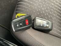 Toyota Prius 2017 5p Base Hibrido L4/1.8 Aut 2017 Toyota Prius Venta Interiores 13