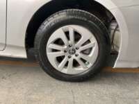 Toyota Prius 2017 5p Base Hibrido L4/1.8 Aut 2017 Toyota Prius Venta Llantas 10