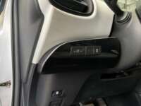 Toyota Prius 2017 5p Base Hibrido L4/1.8 Aut 2017 Toyota Prius Venta Interiores 5