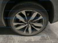 Jac SEI 4 2023 5p ESEI4 Pro EV 51.9 kWh CVT 2023 Jac SEI 4 Ingreso Llantas 6