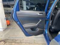 Volkswagen Nivus 2023 5p Highline L3/1.0/T Aut 2023 Volkswagen Nivus Ingreso Interiores 18
