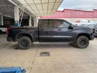 Chevrolet Cheyenne 2024 4p ZR2 Bison Doble Cabina V8/6.2 Aut 4X4 IMG_1479