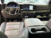 Chevrolet Cheyenne 2024 4p ZR2 Bison Doble Cabina V8/6.2 Aut 4X4 IMG_1486