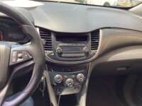 Chevrolet Trax 2020 5p LS L4/1.8 Man 2020 Chevrolet Trax Ingreso Interiores 8