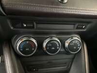 Mazda 2 2019 4p i Grand Touring L4/1.5 Aut 2019 Mazda 2 Venta Interiores 10