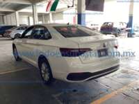 Volkswagen Jetta 2022 4p Comfortline L4/1.4/T Tiptronic 2022 Volkswagen Jetta Ingreso Exteriores 6