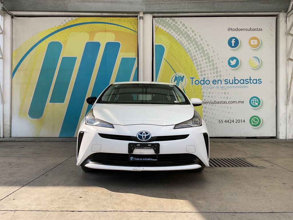 Toyota Prius 2019 5p Base CVT 2019 Toyota Prius Venta Exteriores 2