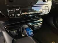 Toyota Prius 2019 5p Base CVT 2019 Toyota Prius Venta Interiores 11