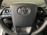 Toyota Prius 2019 5p Base CVT 2019 Toyota Prius Venta Interiores 14