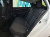 Toyota Prius 2019 5p Base CVT 2019 Toyota Prius Venta Interiores 23
