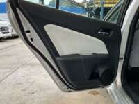 Toyota Prius 2017 5p Base Hibrido L4/1.8 Aut 2017 Toyota Prius Venta Interiores 22