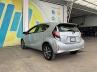 Toyota Prius 2018 5p C Híbrido L4/1.5 Aut 2018 Toyota Prius Venta Exteriores 7