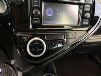 Toyota Prius 2018 5p C Híbrido L4/1.5 Aut 2018 Toyota Prius Venta Interiores 11