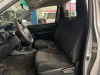 Toyota Hilux 2019 2p Cabina Sencilla L4/2.7 Man 2019 Toyota Hilux Venta Interiores 14