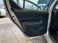 Toyota Prius 2018 5p C Híbrido L4/1.5 Aut 2018 Toyota Prius Venta Interiores 22