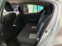 Toyota Prius 2018 5p C Híbrido L4/1.5 Aut 2018 Toyota Prius Venta Interiores 23