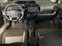 Toyota Prius 2018 5p C Híbrido L4/1.5 Aut 2018 Toyota Prius Venta Interiores 4