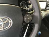 Toyota Prius 2018 5p C Híbrido L4/1.5 Aut 2018 Toyota Prius Venta Interiores 8