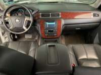 Chevrolet Suburban 2013 5p LT V8/5.3 Piel 2da Banca Cubo Aut  2013 Chevrolet Suburban Venta Interiores 4