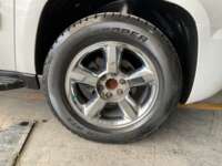 Chevrolet Suburban 2013 5p LT V8/5.3 Piel 2da Banca Cubo Aut  2013 Chevrolet Suburban Venta Llantas 10