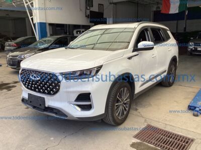 Chirey Tiggo 8 Pro 2023 5p Max Luxury L4/2.0/T DCT