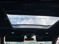 Volkswagen Tiguan 2024 5p R-Line L4/1.4/T DSG IMG_1695