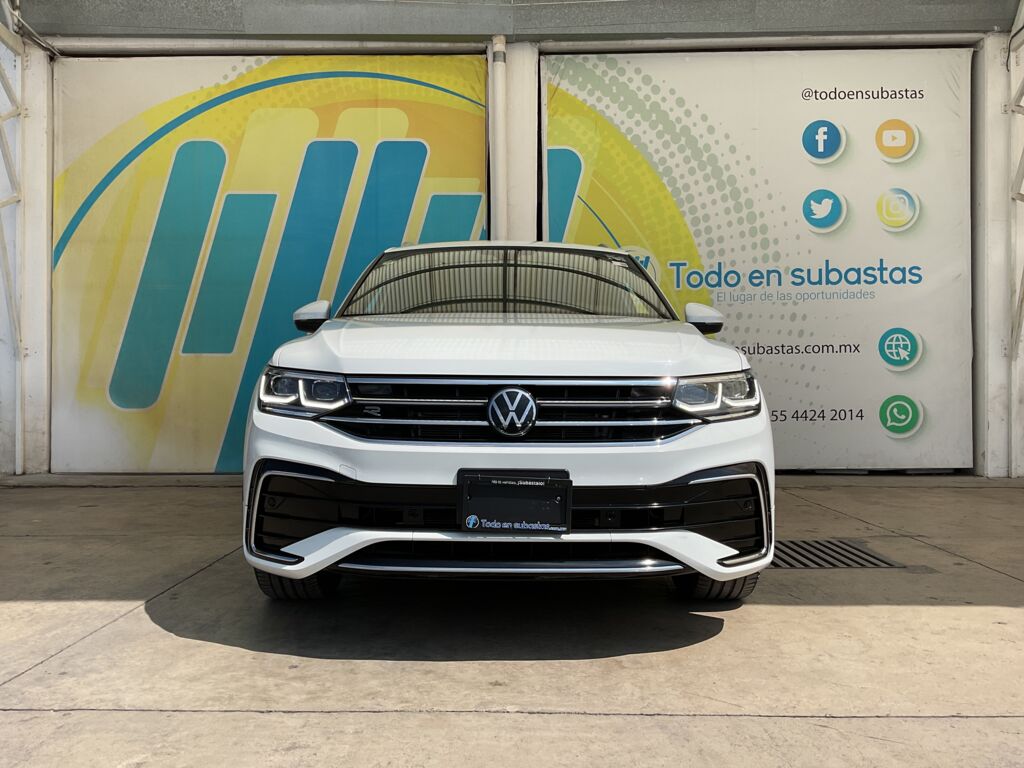 Volkswagen Tiguan 2024 5p R-Line L4/1.4/T DSG 2024 Volkswagen Tiguan Venta Exteriores 2