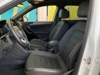 Volkswagen Tiguan 2024 5p R-Line L4/1.4/T DSG 2024 Volkswagen Tiguan Venta Interiores 22
