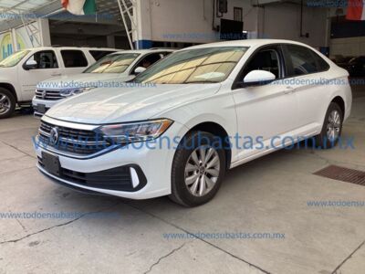 Volkswagen Jetta 2023 4p Comfortline L4/1.4/T Aut