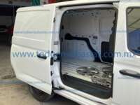 Volkswagen Caddy 2023 4p Maxi Cargo L4/1.6 A/A Man 2023 Volkswagen Caddy Ingreso Interiores 16
