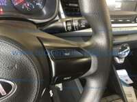 Kia Rio 2020 4p Sedán LX L4/1.6 Man  2020 Kia Rio Ingreso Interiores 7