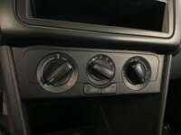 Volkswagen Vento 2021 4p Startline L4/1.6 Man 2021 Volkswagen Vento Venta Interiores 8