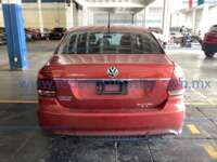 Volkswagen Vento 2021 4p Comfortline Plus L4/1.6 Man IMG_6295