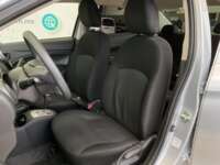 Dodge Attitude 2022 SE,1.2 L 3 cilindros DOHC 12 V 2022 Dodge Attitude Venta Interiores 16