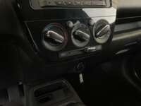 Dodge Attitude 2022 SE,1.2 L 3 cilindros DOHC 12 V 2022 Dodge Attitude Venta Interiores 9