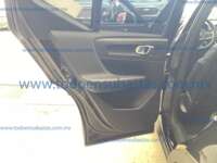 Volvo XC40 2021 5p Momentum T4 L4/2.0/T Aut IMG_0990